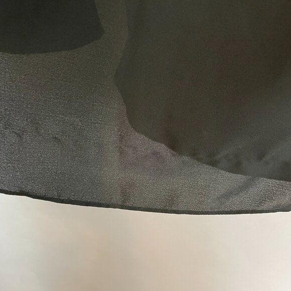 Jealous Tomato Top Capelet Style Blouse Black Women Size Small Flowy V-Neck‎ - Picture 5 of 10